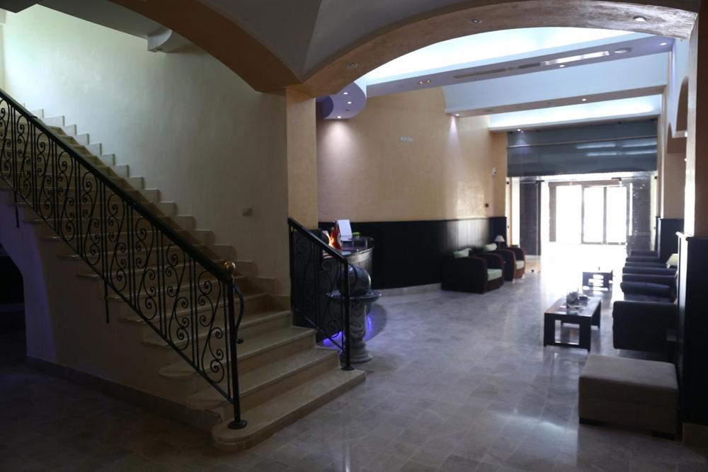 Hotel Ksar Dhiafa By Plaza Hotels & Resorts Sidi Bouzid Bagian luar foto