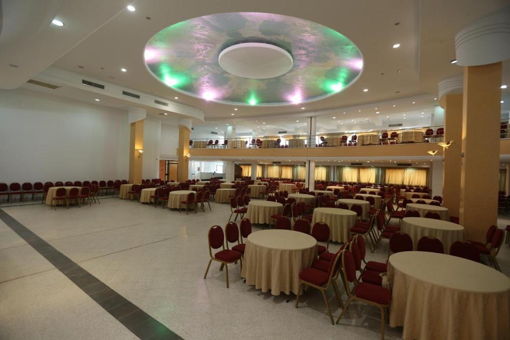 Hotel Ksar Dhiafa By Plaza Hotels & Resorts Sidi Bouzid Bagian luar foto