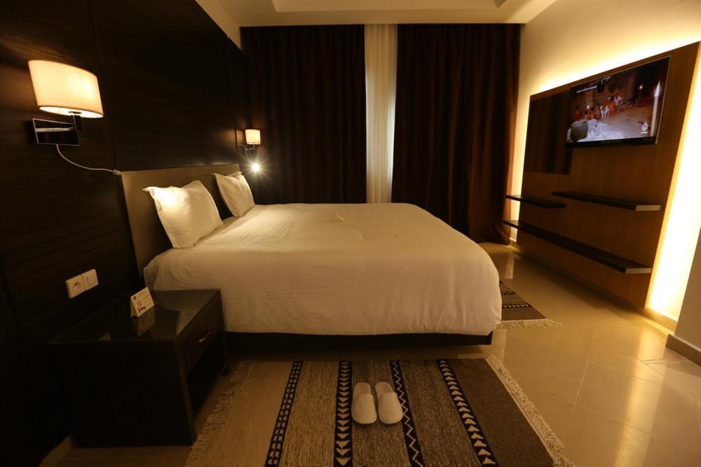 Hotel Ksar Dhiafa By Plaza Hotels & Resorts Sidi Bouzid Bagian luar foto