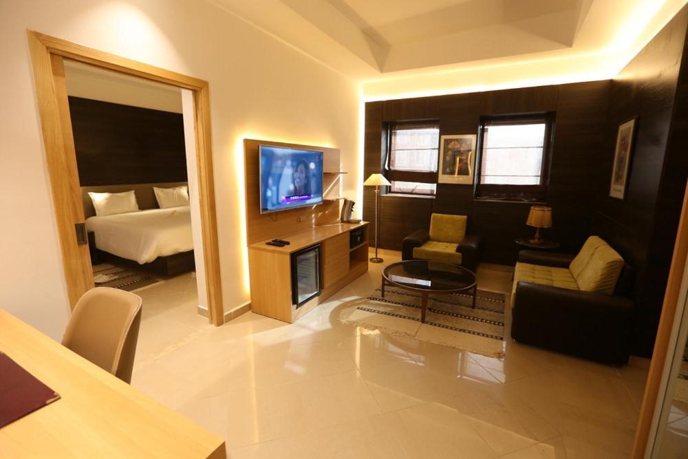 Hotel Ksar Dhiafa By Plaza Hotels & Resorts Sidi Bouzid Bagian luar foto